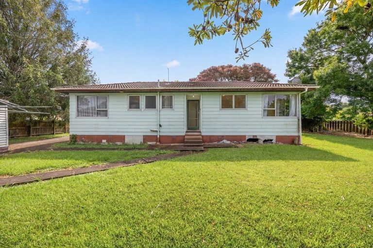 Photo of property in 9 Ascot Avenue, Henderson, Auckland, 0610