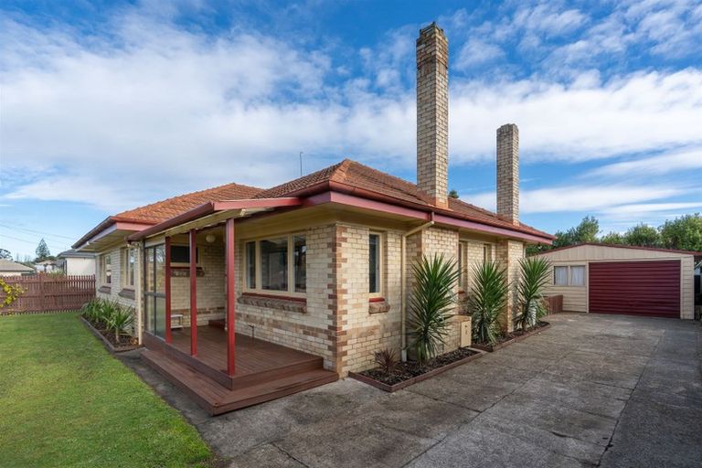 Photo of property in 14 Bolmuir Road, Forest Lake, Hamilton, 3200