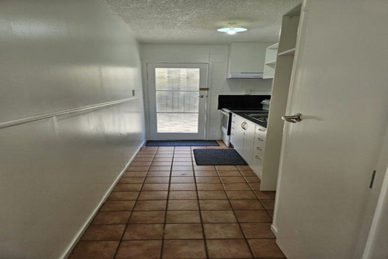 Photo of property in 8/6 Opoia Drive, Hamilton East, Hamilton, 3216