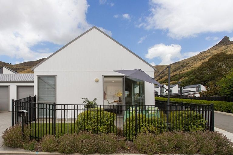 Photo of property in 9 Stead Lane, Heathcote Valley, Christchurch, 8022