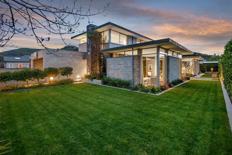 Photo of property in 18 Menzies Street, Sumner, Christchurch, 8081