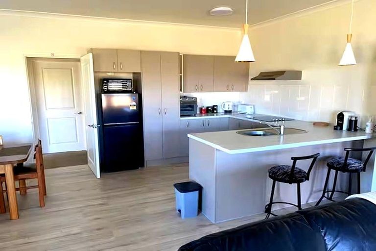 Photo of property in 142 Centennial Drive, Whitianga, 3510