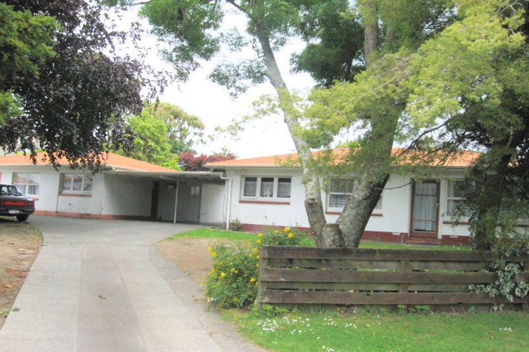 Photo of property in 4/20 Royston Street, Rosehill, Papakura, 2113