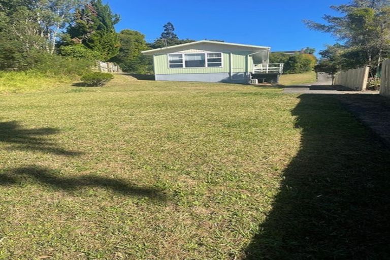 Photo of property in 419 Don Buck Road, Massey, Auckland, 0614