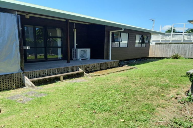 Photo of property in 36b Seabrook Avenue, New Lynn, Auckland, 0600