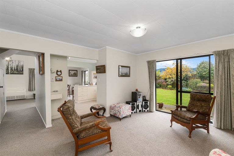 Photo of property in 18 Homewood Avenue, Levin, 5510