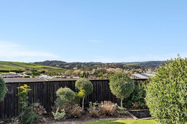 Photo of property in 6 Pheasant Lane, Waimauku, 0812