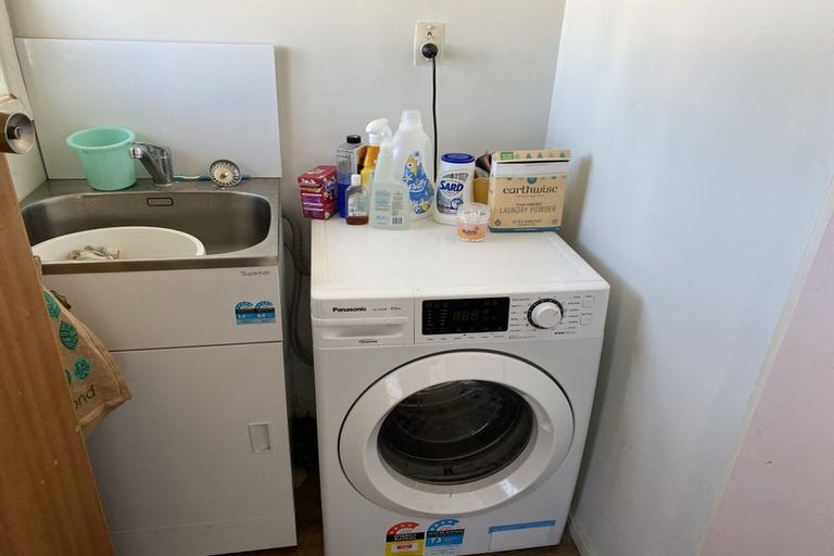 Photo of property in 14 Pryce Place, Silverdale, Hamilton, 3216