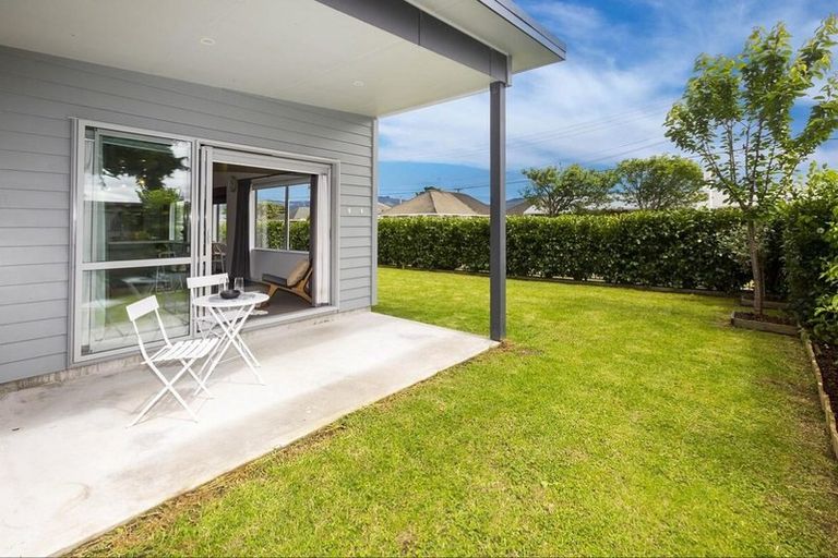 Photo of property in 16 Lane Street, Wallaceville, Upper Hutt, 5018