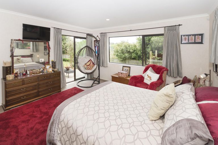 Photo of property in 4 Morgan Road, Pukekohe East, Pukekohe, 2677