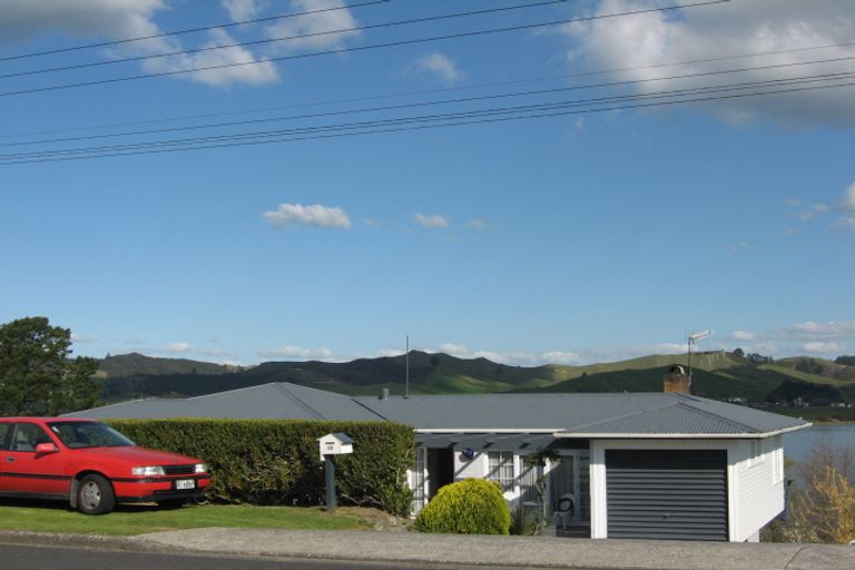 Photo of property in 48 Kimihia Road, Huntly, 3700