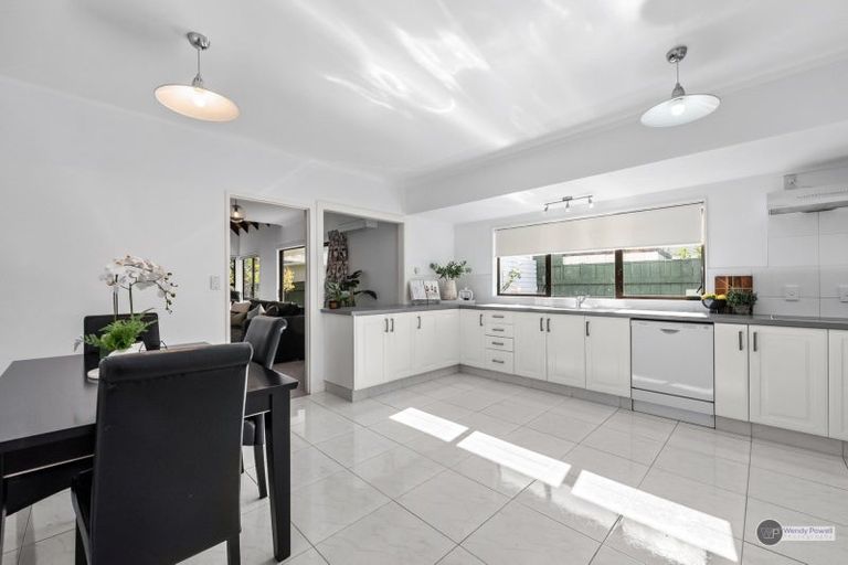 Photo of property in 19a Colin Grove, Hutt Central, Lower Hutt, 5010
