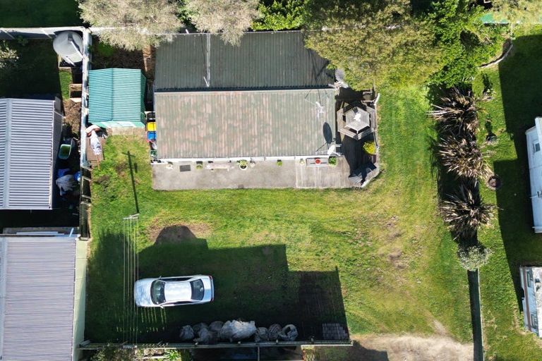 Photo of property in 18a Roore Street, Foxton Beach, Foxton, 4815