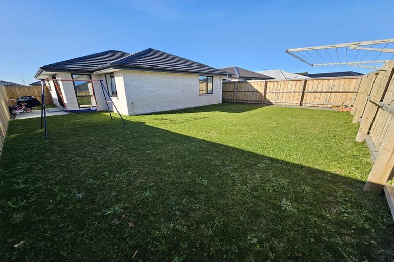 Photo of property in 6 Jasmine Street, Woodend, 7610