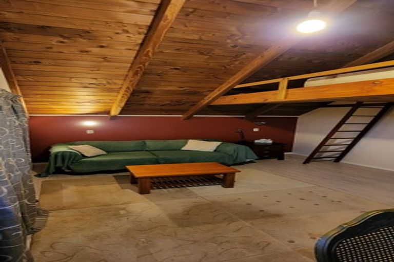 Photo of property in 48 Glengarry Road, Glen Eden, Auckland, 0602