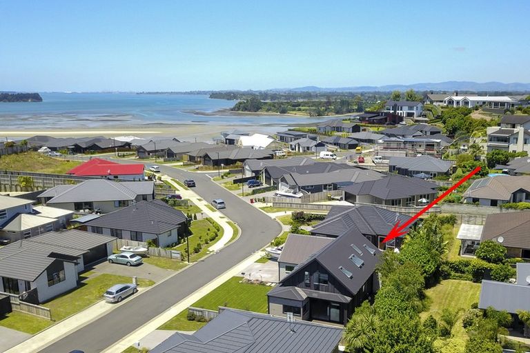 Photo of property in 75 Bert Wall Drive, Omokoroa, 3114