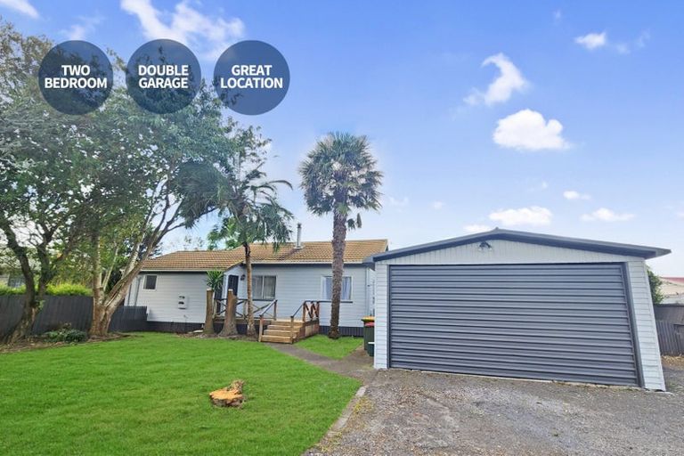 Photo of property in 1/90 Clevedon Road, Papakura, 2110
