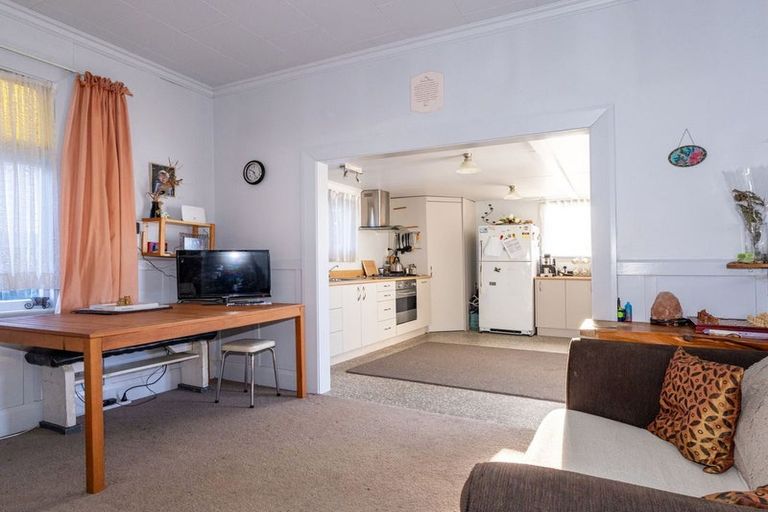 Photo of property in 152 High Street, Waimate, 7924