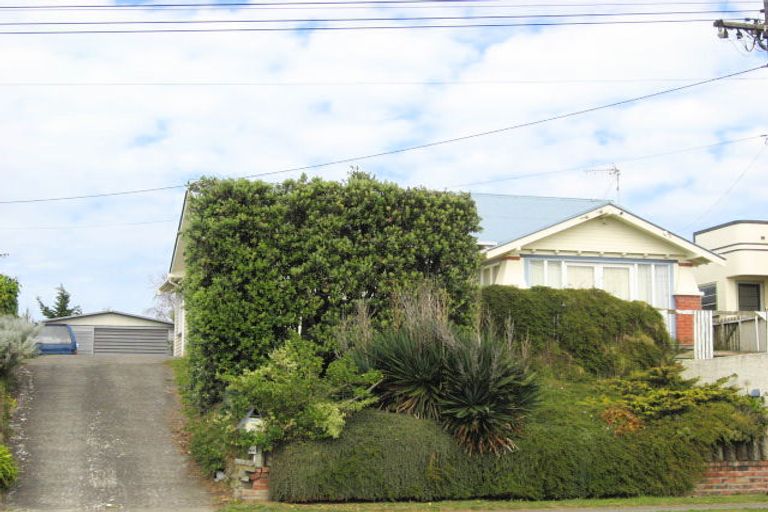 Photo of property in 17 Kawatiri Avenue, Gonville, Whanganui, 4501