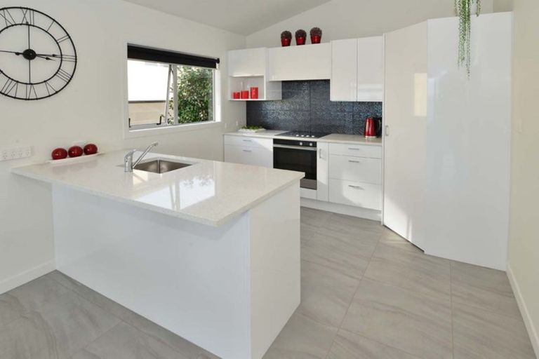 Photo of property in 9 Joydon Place, Stanmore Bay, Whangaparaoa, 0932