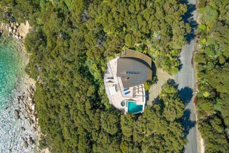 Photo of property in 179 Tokongawa Drive, Kaiteriteri, Motueka, 7197