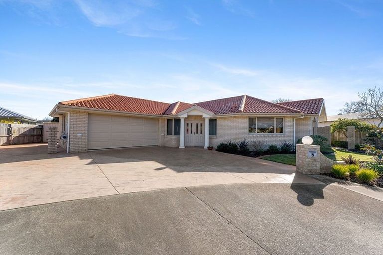 Photo of property in 5 Strawberry Grove, Richmond, 7020