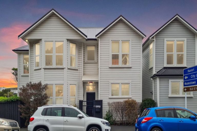 Photo of property in 49 Tinakori Road, Thorndon, Wellington, 6011