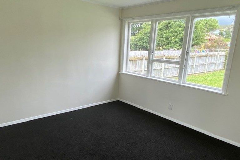 Photo of property in 34a-b Astrolabe Street, Cannons Creek, Porirua, 5024