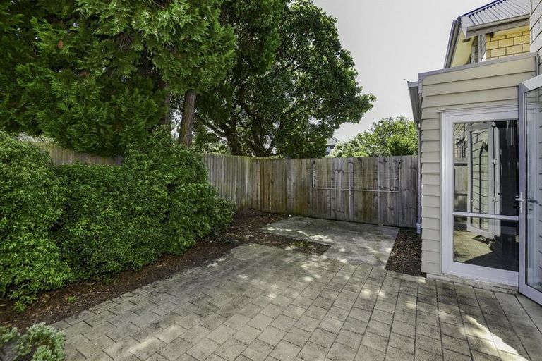 Photo of property in 5d Angus Street, Sydenham, Christchurch, 8023