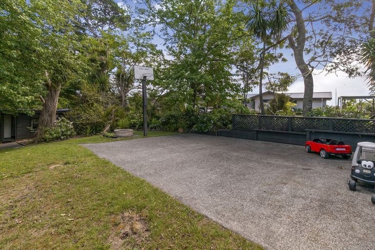 Photo of property in 54 Hobson Road, Lucas Heights, Auckland, 0632