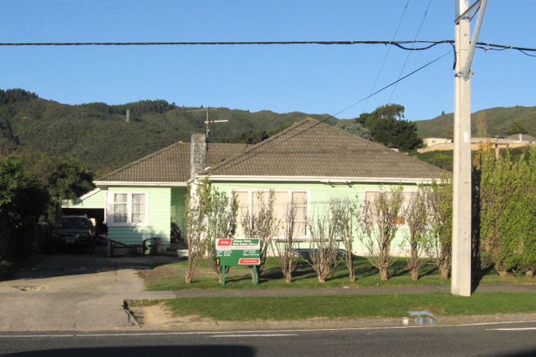 Photo of property in 167 Stokes Valley Road, Stokes Valley, Lower Hutt, 5019