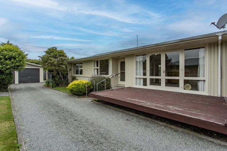 Photo of property in 50 Cullahill Street, Harewood, Christchurch, 8051