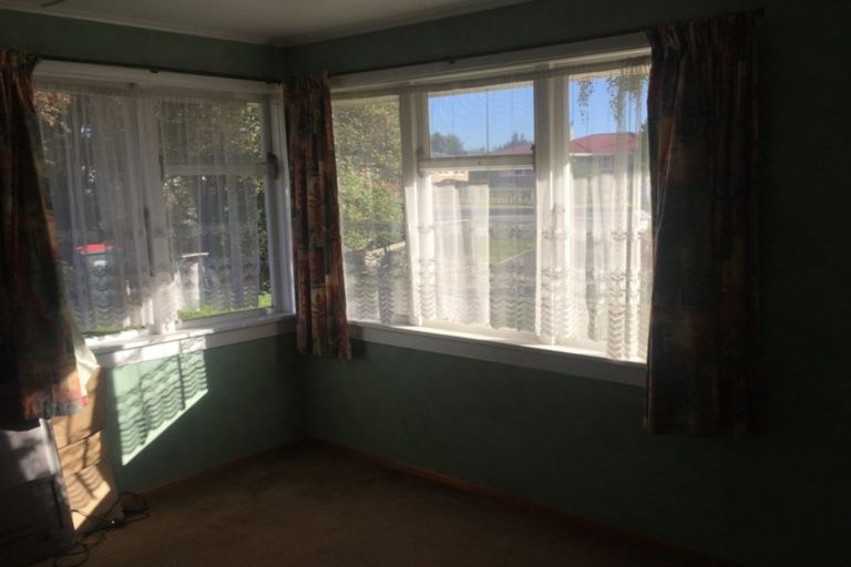 Photo of property in 84 Caulfeild Street, Ranfurly, 9332