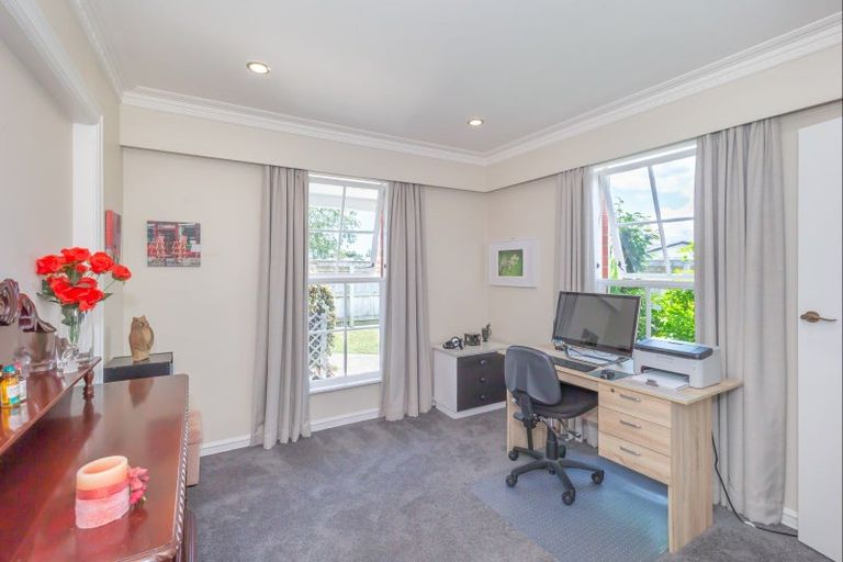 Photo of property in 62 Kennedy Drive, Levin, 5510