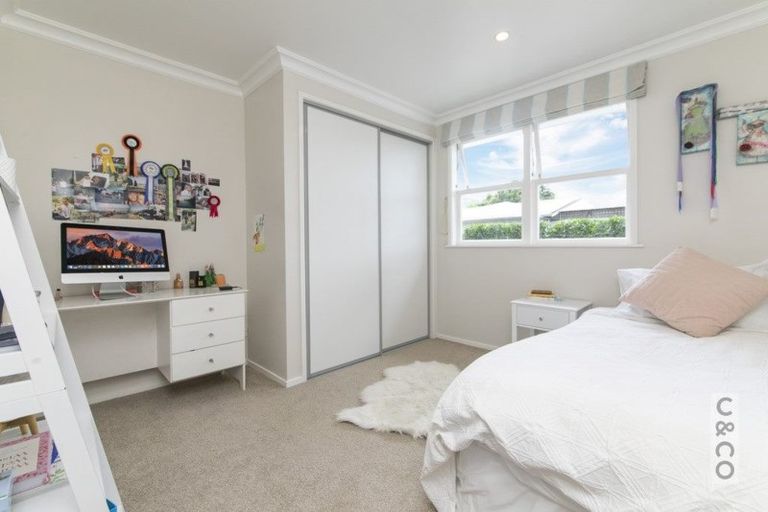 Photo of property in 12 Maude Street, Riverhead, 0820