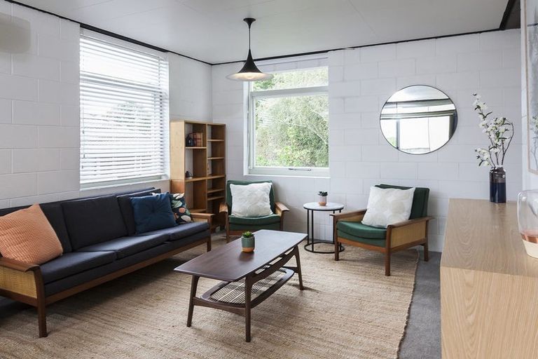 Photo of property in 21 Newbridge Place, Ilam, Christchurch, 8041