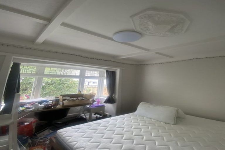 Photo of property in 35 Adams Terrace, Aro Valley, Wellington, 6021