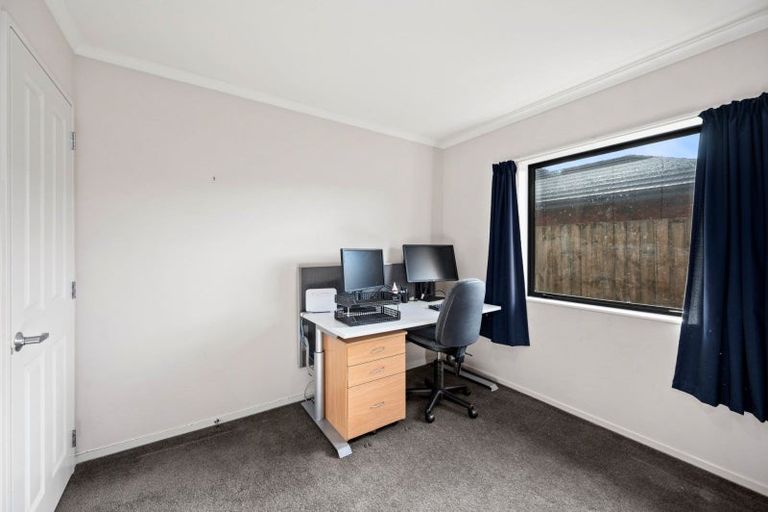 Photo of property in 26 Carroll Place, Owhata, Rotorua, 3010