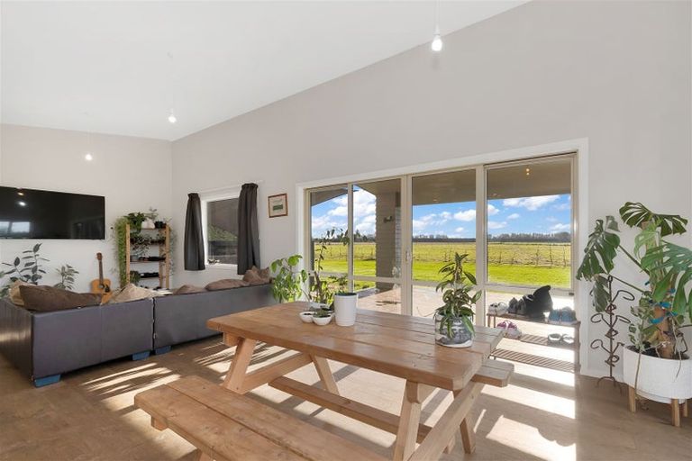Photo of property in 970 Poyntzs Road, Eyrewell, Rangiora, 7476
