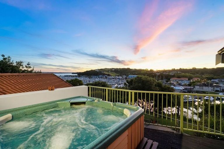 Photo of property in 62 Voyager Drive, Gulf Harbour, Whangaparaoa, 0930