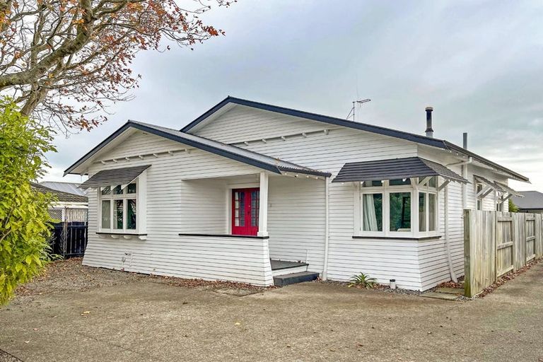 Photo of property in 71 Ferguson Street, Awapuni, Palmerston North, 4412