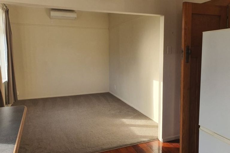 Photo of property in 43 Wilton Road, Wadestown, Wellington, 6012