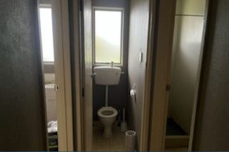 Photo of property in 18 Stillwater Place, Westbrook, Palmerston North, 4412