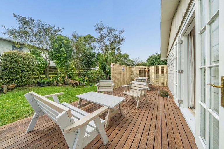 Photo of property in 153 Conclusion Street, Ascot Park, Porirua, 5024