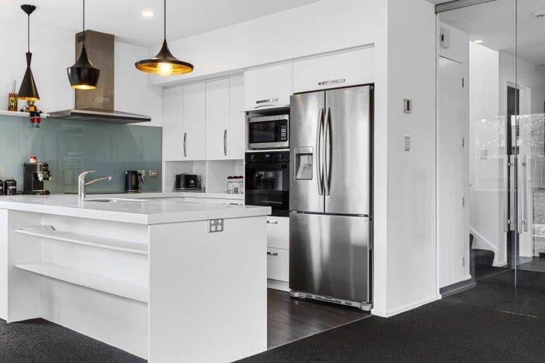 Photo of property in 9 Shiloh Lane, Sockburn, Christchurch, 8042