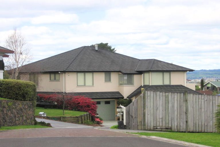 Photo of property in 15 Bell Common Close, Bethlehem, Tauranga, 3110