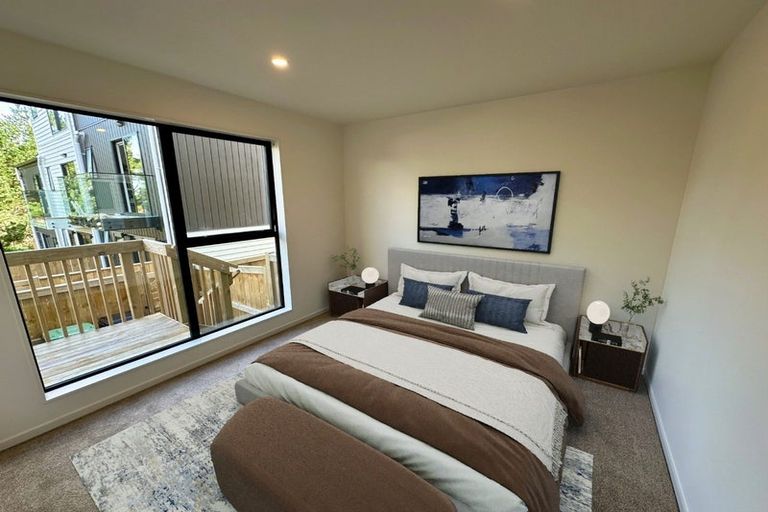 Photo of property in 3/105 Hobsonville Road, West Harbour, Auckland, 0618