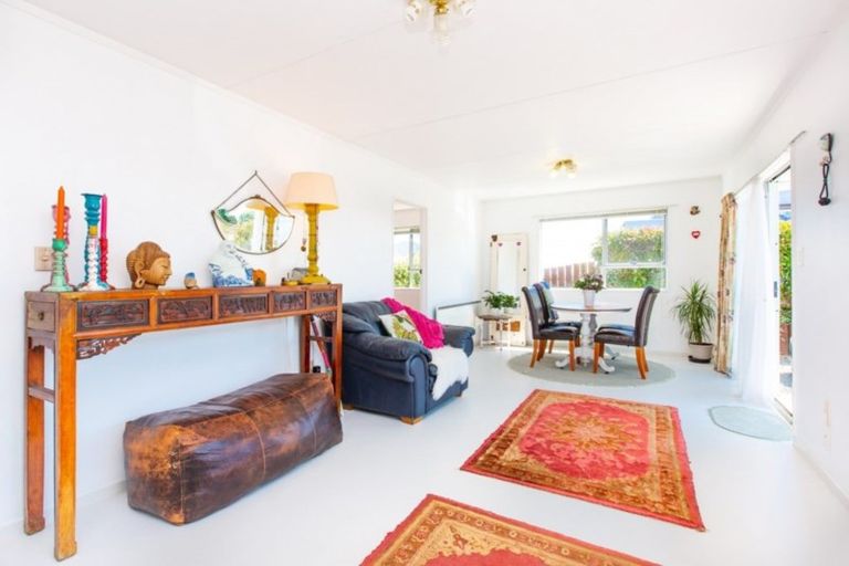 Photo of property in 16b Uenuku Avenue, Raglan, 3225