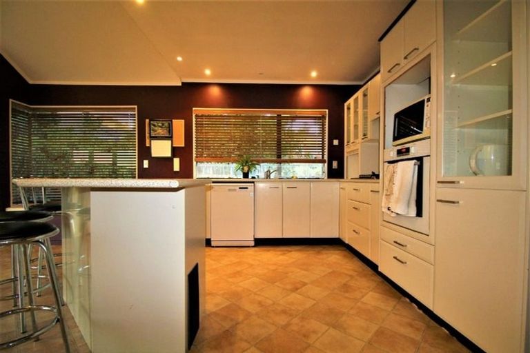 Photo of property in 41 Wairere Road, The Gardens, Auckland, 2105