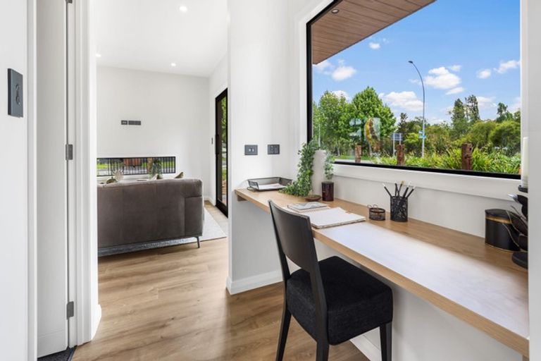 Photo of property in 3/64 Banbury Crescent, Fairfield, Hamilton, 3214